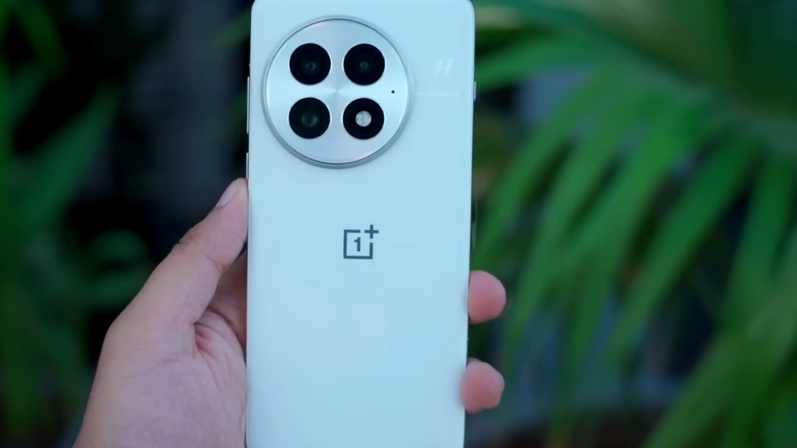 OnePlus 5G Smartphone 200MP Camera: 5000mAh बैटरी के साथ मिल रहा है वनप्लस 5G,